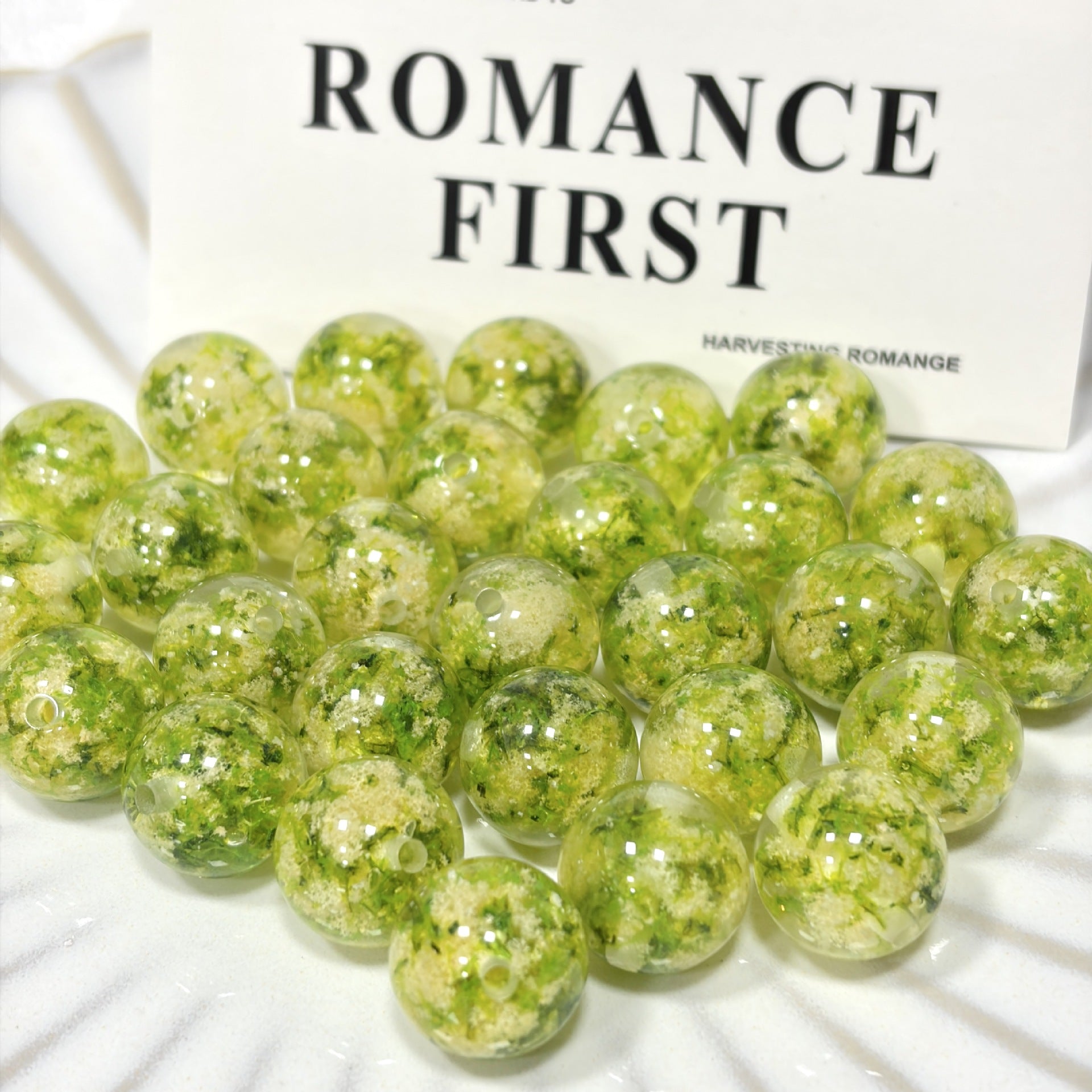 Floral Clear 16mm Resin Round Luminous Beads 10pcs 6