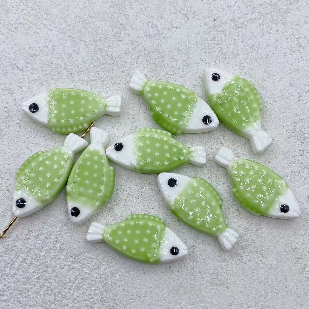 Hand Painted Fish Ceramic Beads 29mm Spotted Colorful 5pcs 15