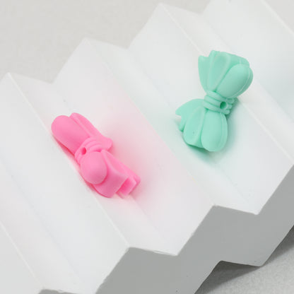 Bow Shape Silicone Beads with Vertical Hole 2.5mm 20pcs 2