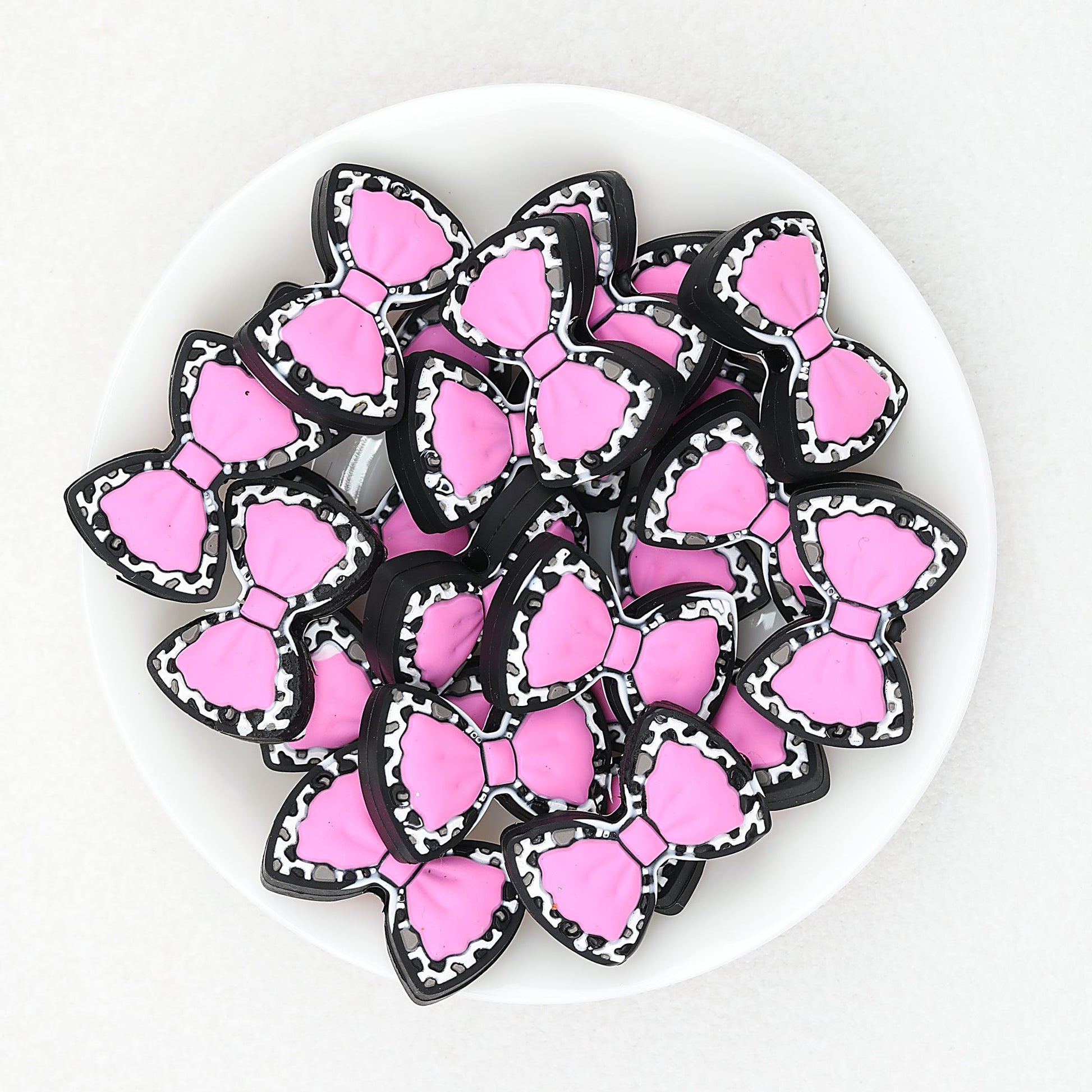 Cow Print Bow Silicone Focal Beads Pink Light Pink Green 20pcs - Pink
