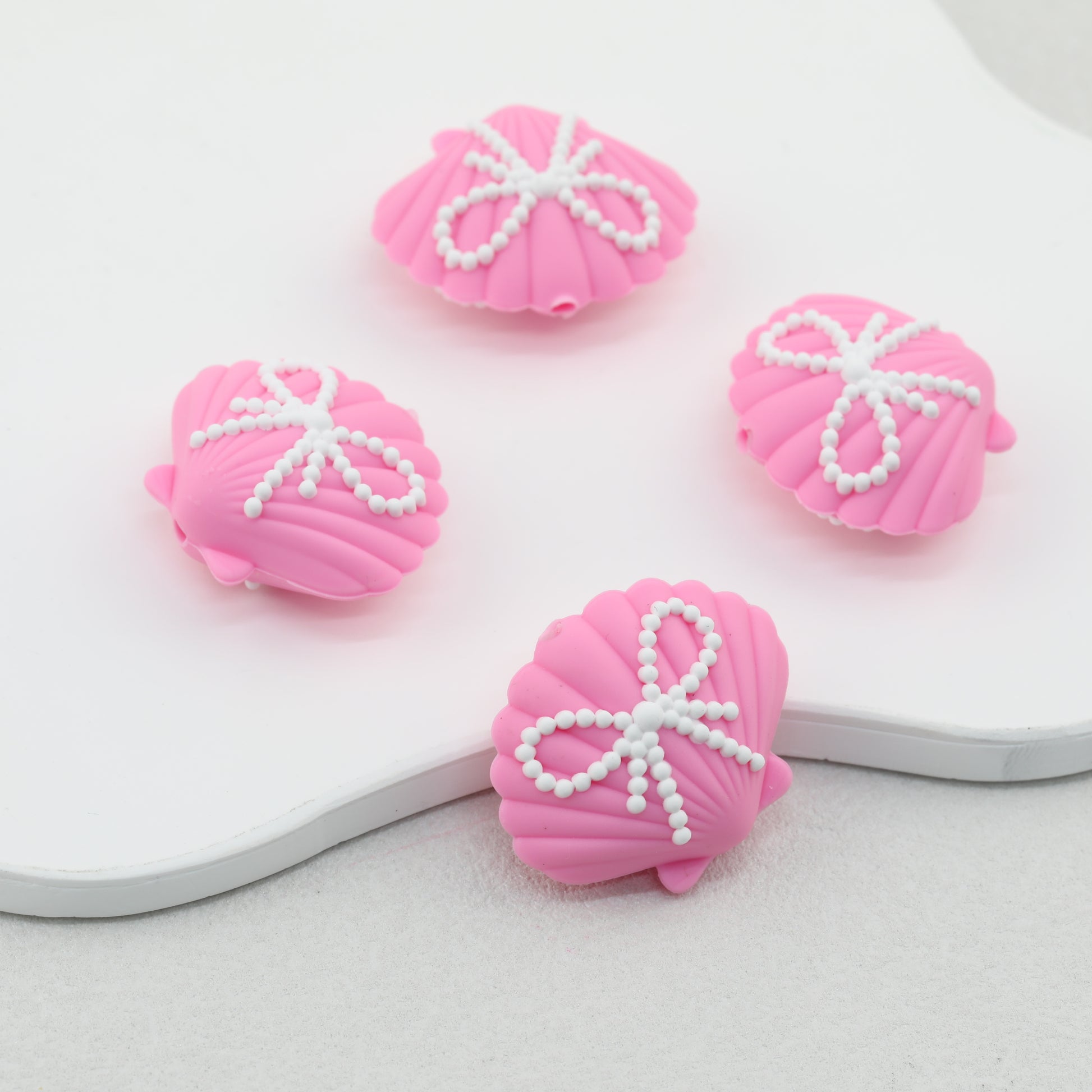 3D Pink Shell Pattern Silicone Focal Beads with White Dot Bow 20pcs 2