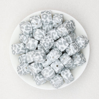 13.5mm Square Leopard Print Silicone Beads 50pcs - 2