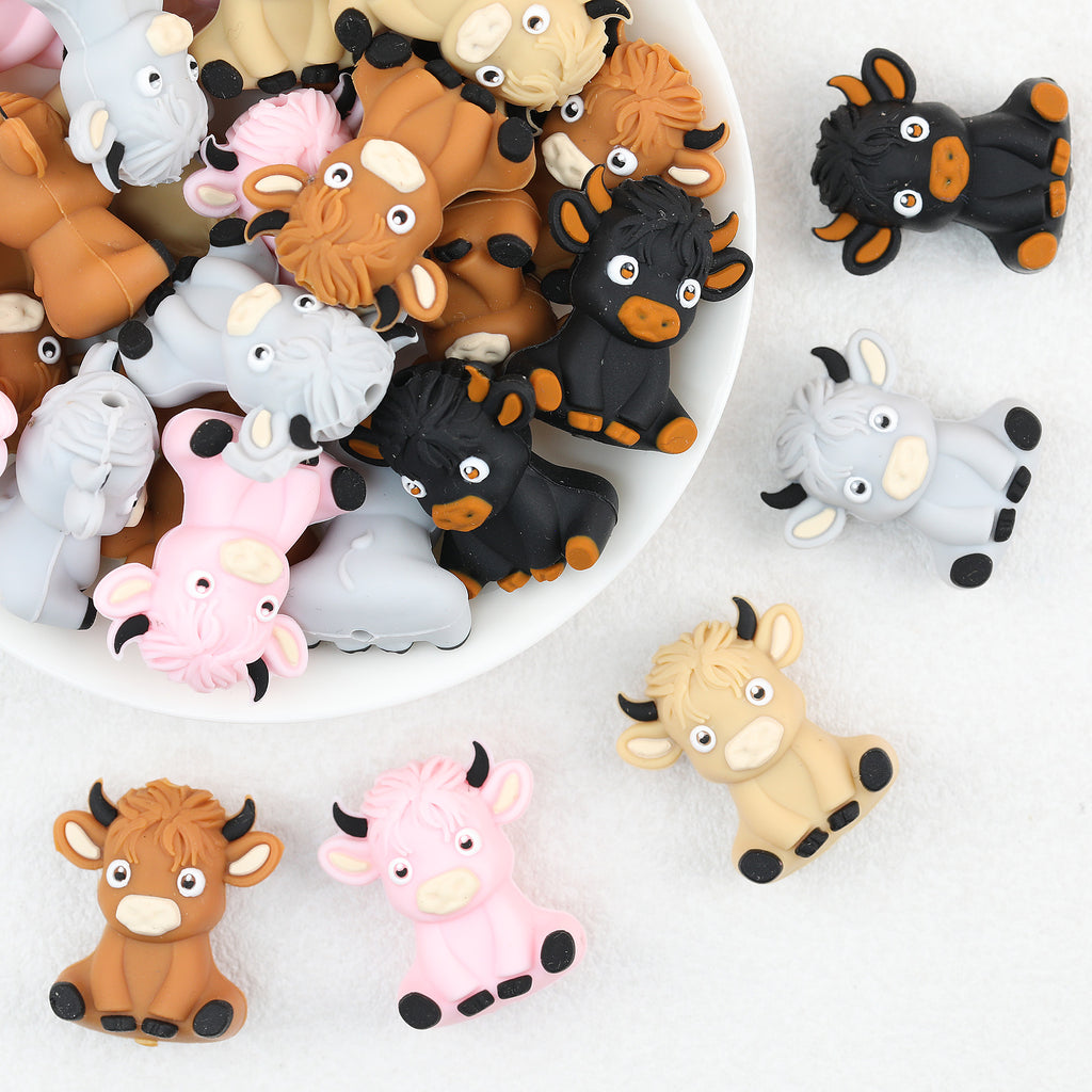  3D Cute Highland Cow Silicone Focal Beads 20Pcs