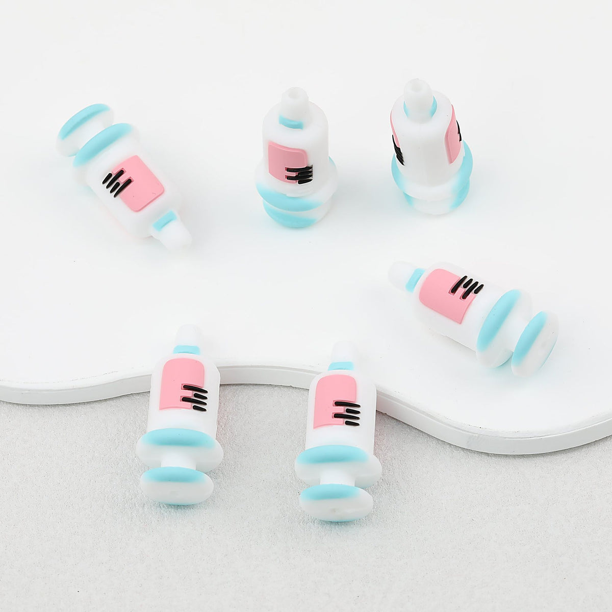 Medical Syringe 3D Silicone Focal Beads 20 pcs