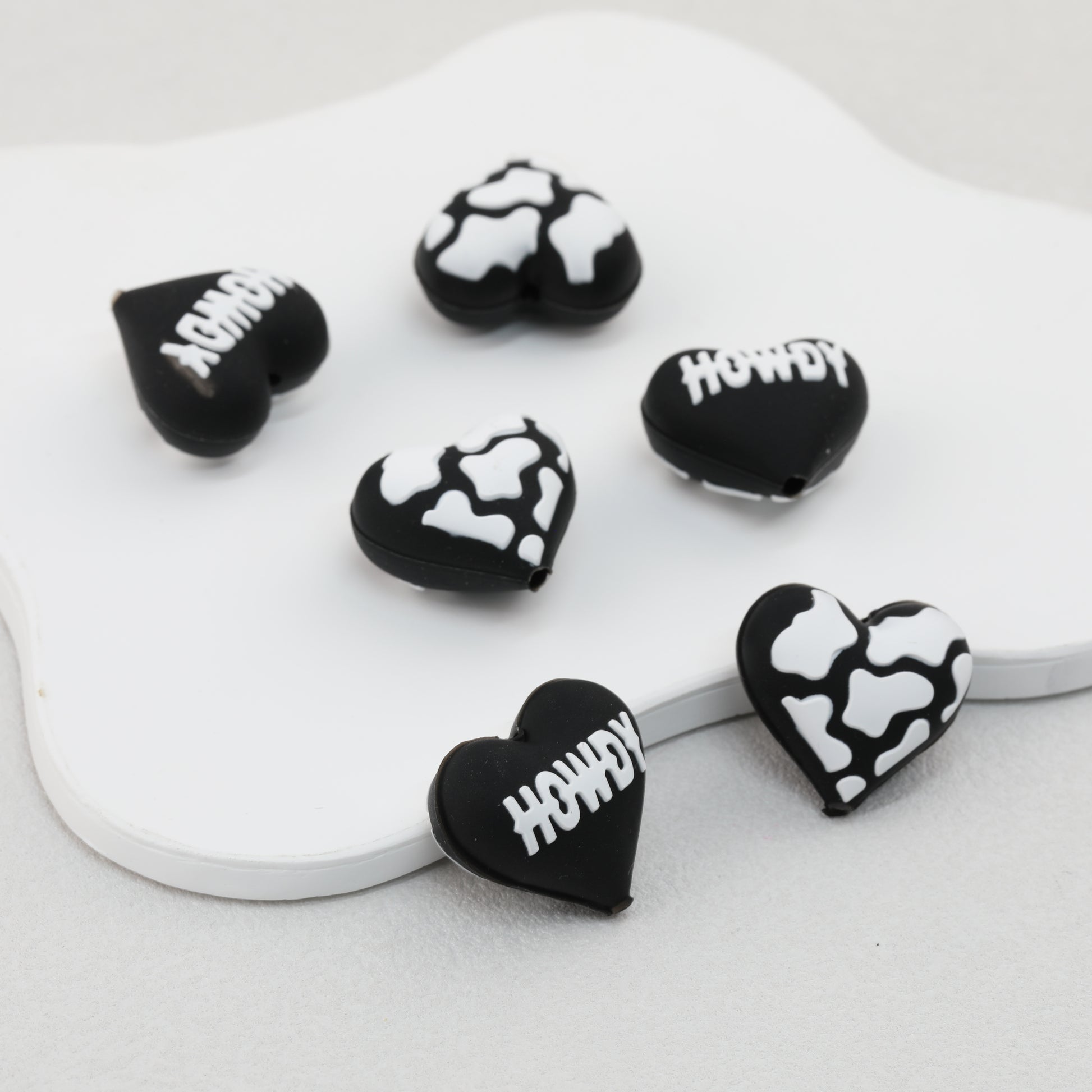 3D Western Cowboy Heart Silicone Focal Beads Cow Print 20pcs 3