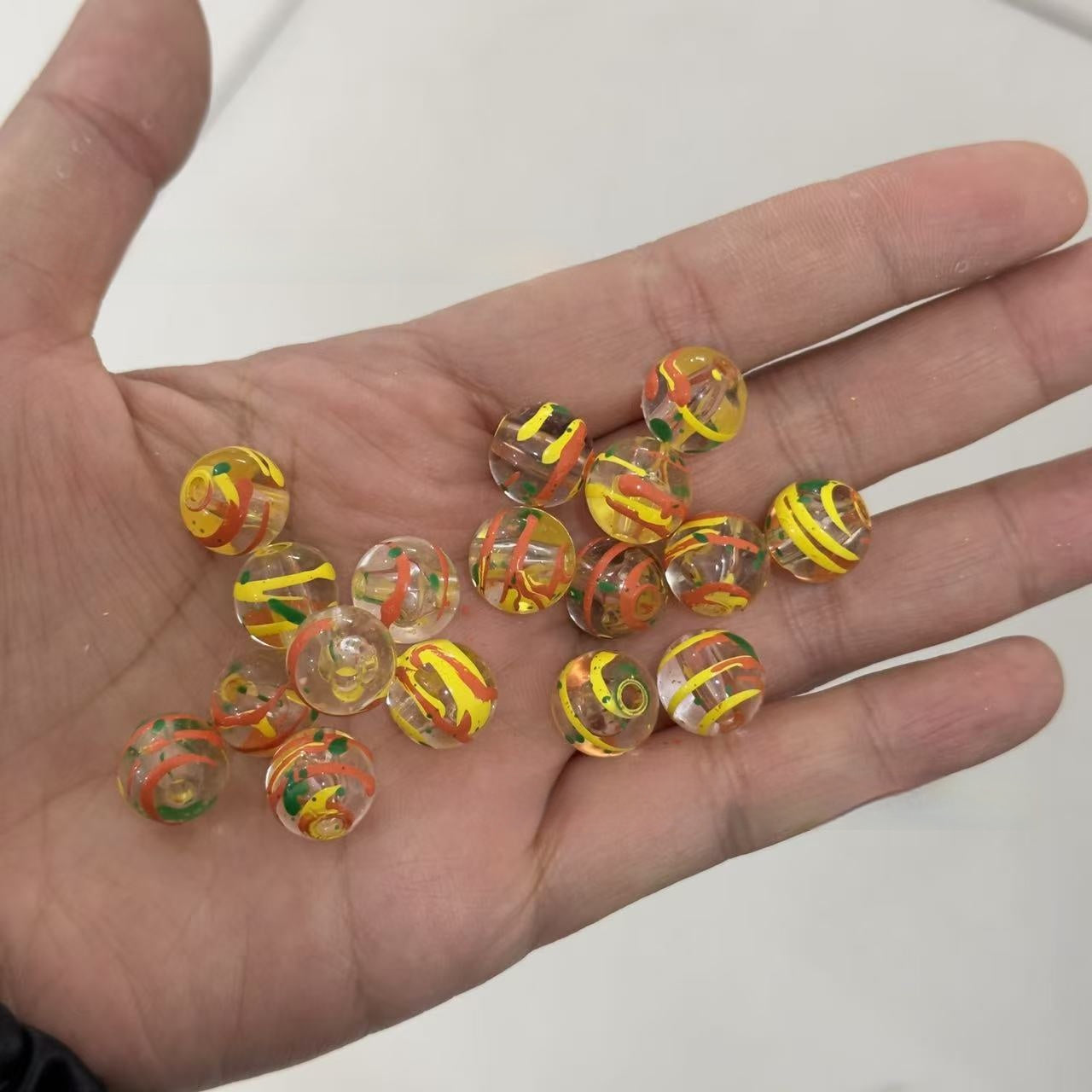 Clear Round Acrylic Beads 12mm Swirl Line Enamel 30pcs 3