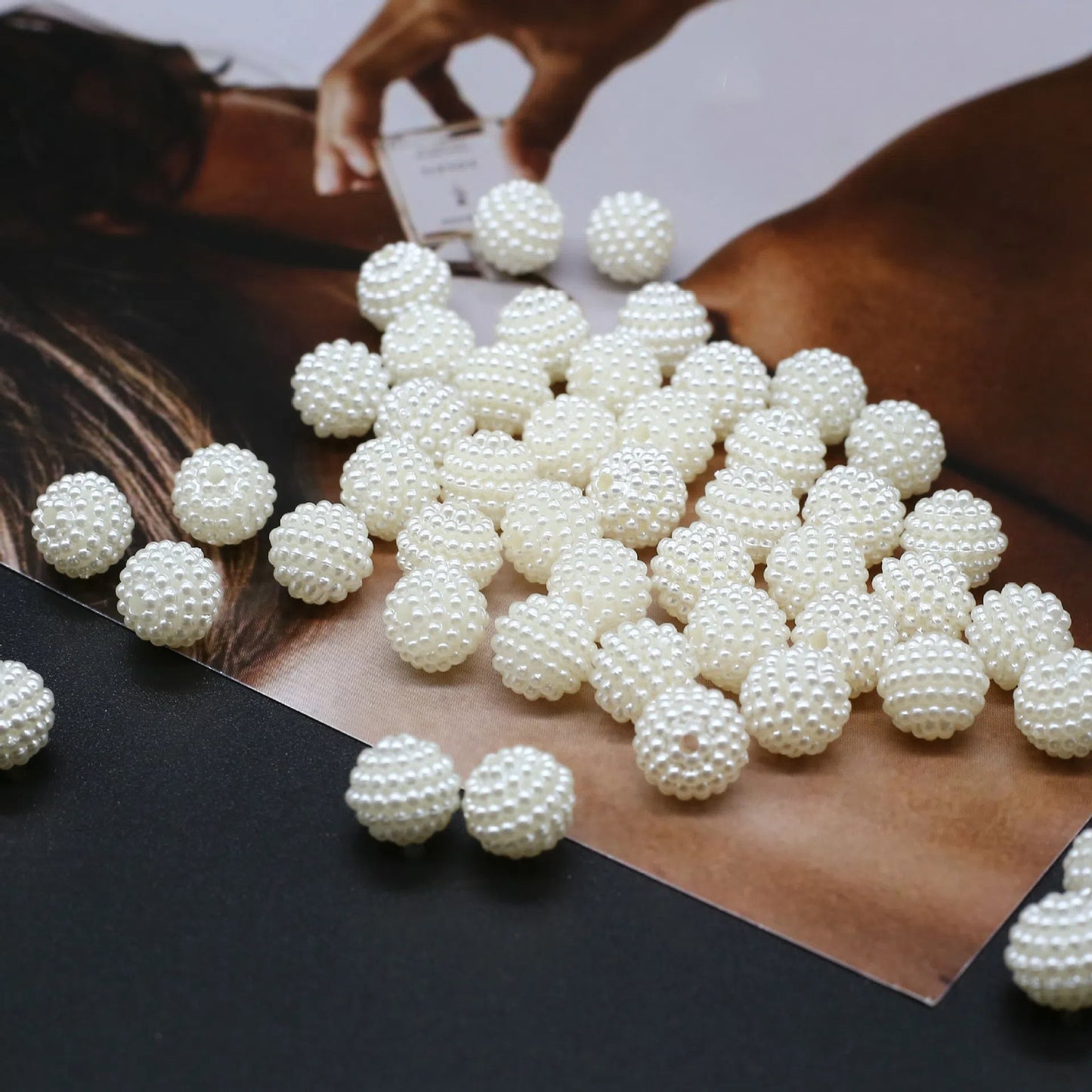 Opaque Bubblegum Beads 20mm Imitation Pearl Waxberry Textured 200pcs 2